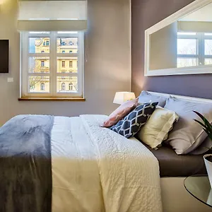 Parkside With Free Parking , Pula Croacia
