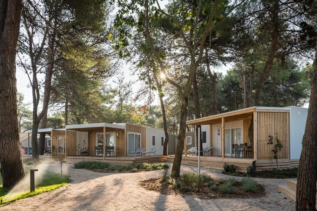 Feriepark Falkensteiner Premium Mobile Homes And Camping Zadar