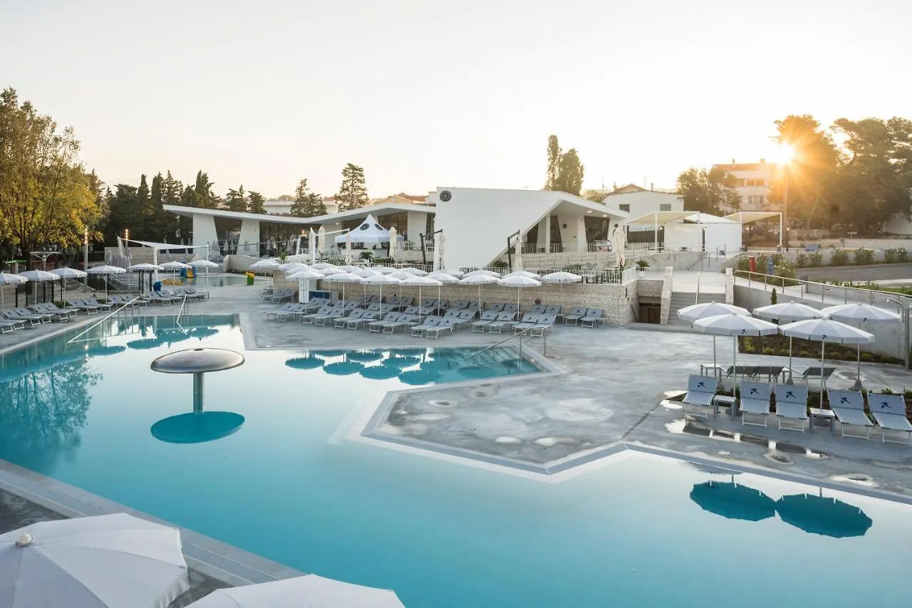 Falkensteiner Premium Mobile Homes And Camping Zadar